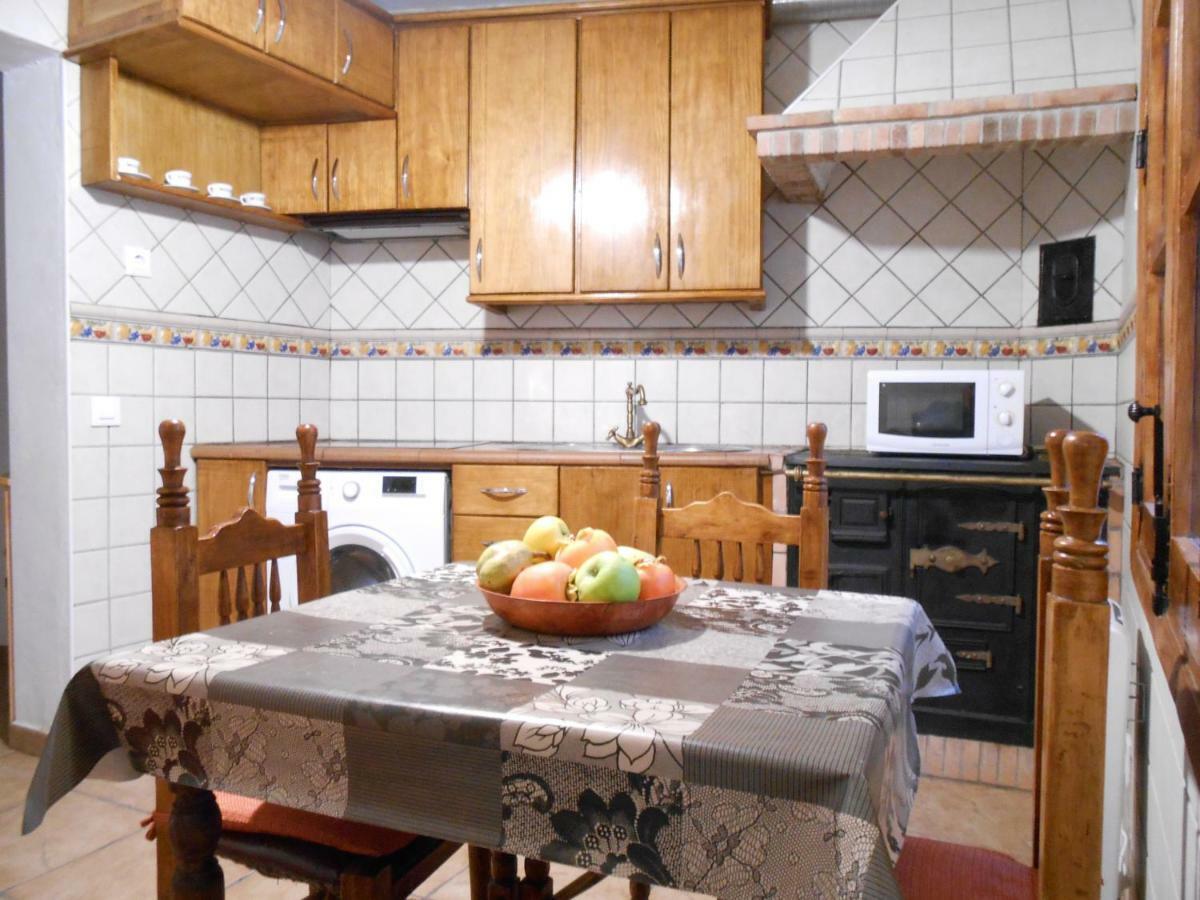 Apartamento El Portal Viejo Cabezuela Del Valle Exterior foto