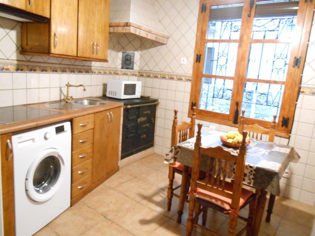 Apartamento El Portal Viejo Cabezuela Del Valle Exterior foto